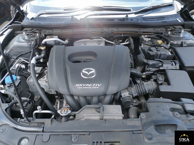 2015 Mazda Axela