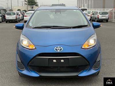 2018 Toyota Aqua - Thumbnail