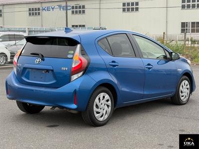 2018 Toyota Aqua - Thumbnail