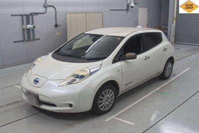 2014 Nissan Leaf - Thumbnail