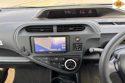 2019 Toyota Aqua - Thumbnail