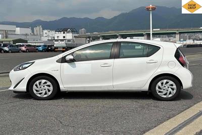 2019 Toyota Aqua - Thumbnail