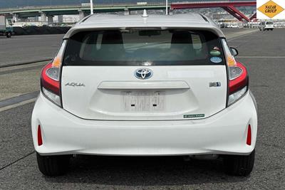 2019 Toyota Aqua - Thumbnail