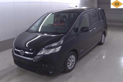 2017 Nissan Serena - Thumbnail