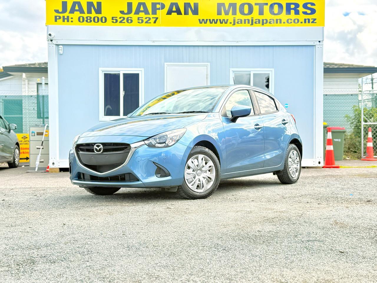 2016 Mazda Demio