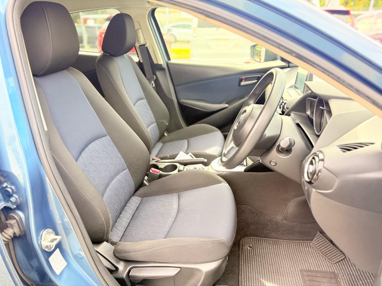 2016 Mazda Demio