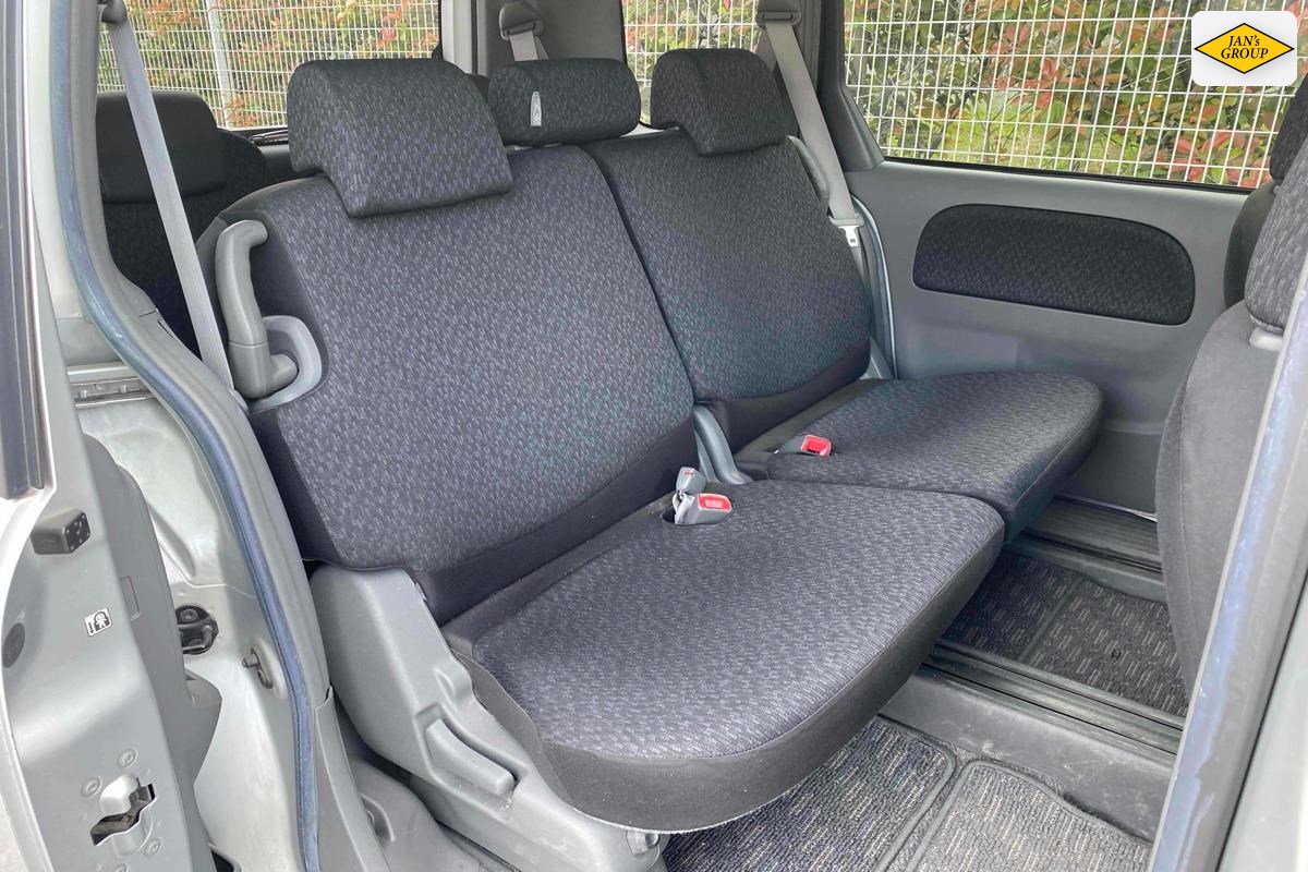 2014 Toyota Sienta