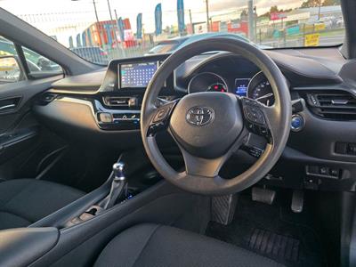 2019 Toyota C-HR - Thumbnail