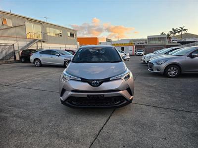 2019 Toyota C-HR - Thumbnail