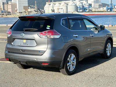 2015 Nissan X-Trail - Thumbnail