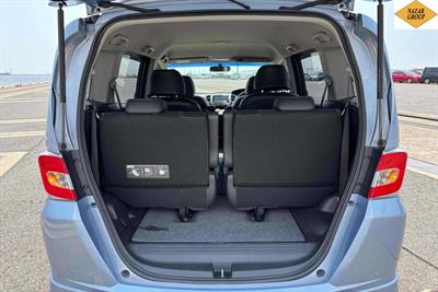 2015 Honda Freed - Thumbnail