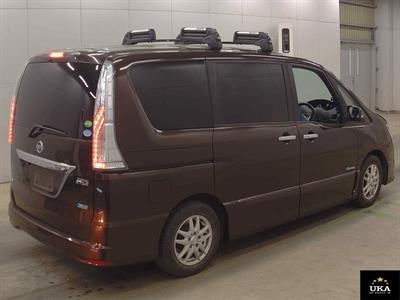 2015 Nissan Serena - Thumbnail