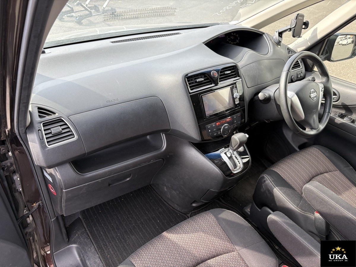 2015 Nissan Serena