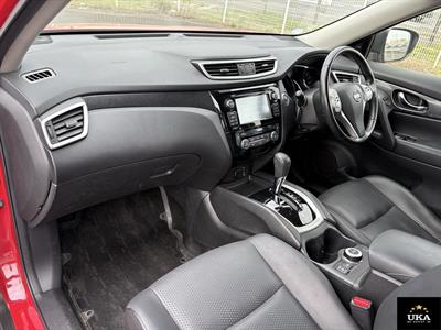 2015 Nissan X-Trail - Thumbnail