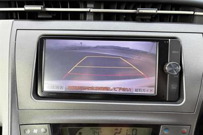 2012 Toyota Prius - Thumbnail