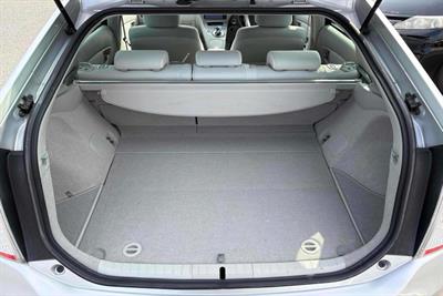 2012 Toyota Prius - Thumbnail