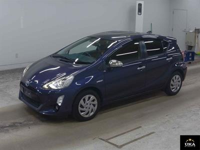 2015 Toyota Aqua - Thumbnail