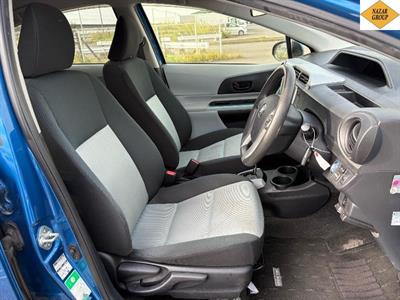 2012 Toyota Aqua - Thumbnail