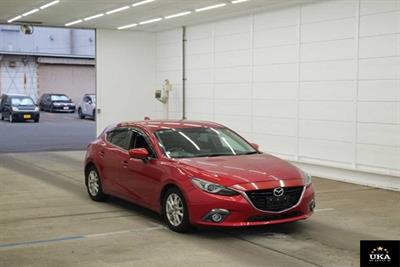 2014 Mazda Axela