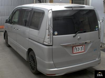 2015 Nissan Serena - Thumbnail