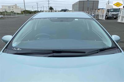 2012 Toyota Prius - Thumbnail