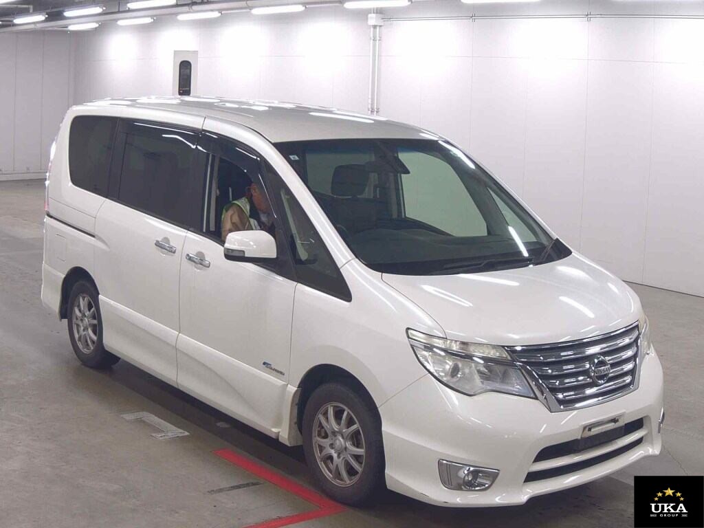 2015 Nissan Serena