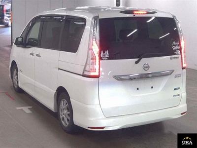 2015 Nissan Serena - Thumbnail