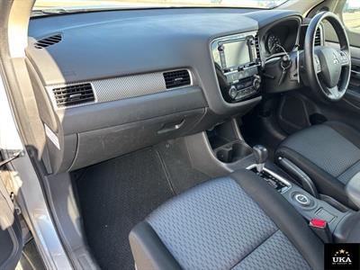 2014 Mitsubishi Outlander - Thumbnail
