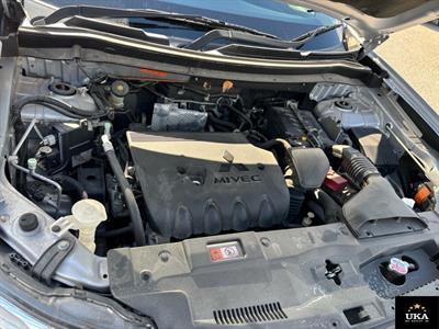 2014 Mitsubishi Outlander - Thumbnail