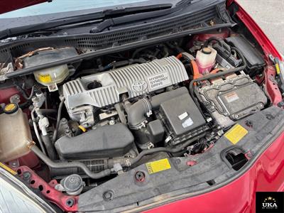 2013 Toyota Prius - Thumbnail