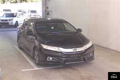 2015 Honda Grace - Thumbnail