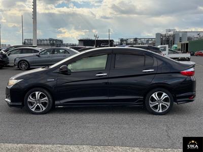 2015 Honda Grace - Thumbnail