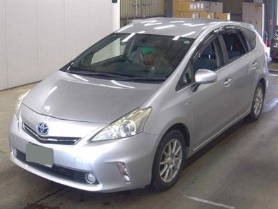2013 Toyota Prius - Thumbnail