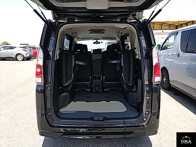 2016 Nissan Serena