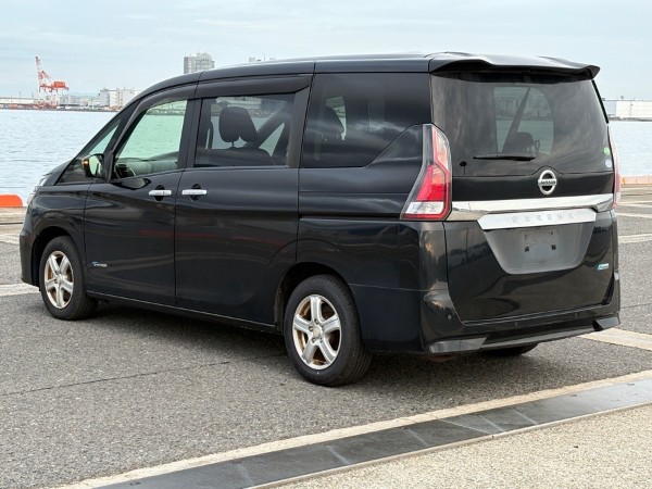 2017 Nissan Serena