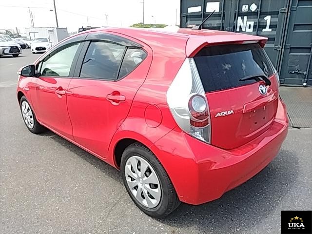 2014 Toyota Aqua