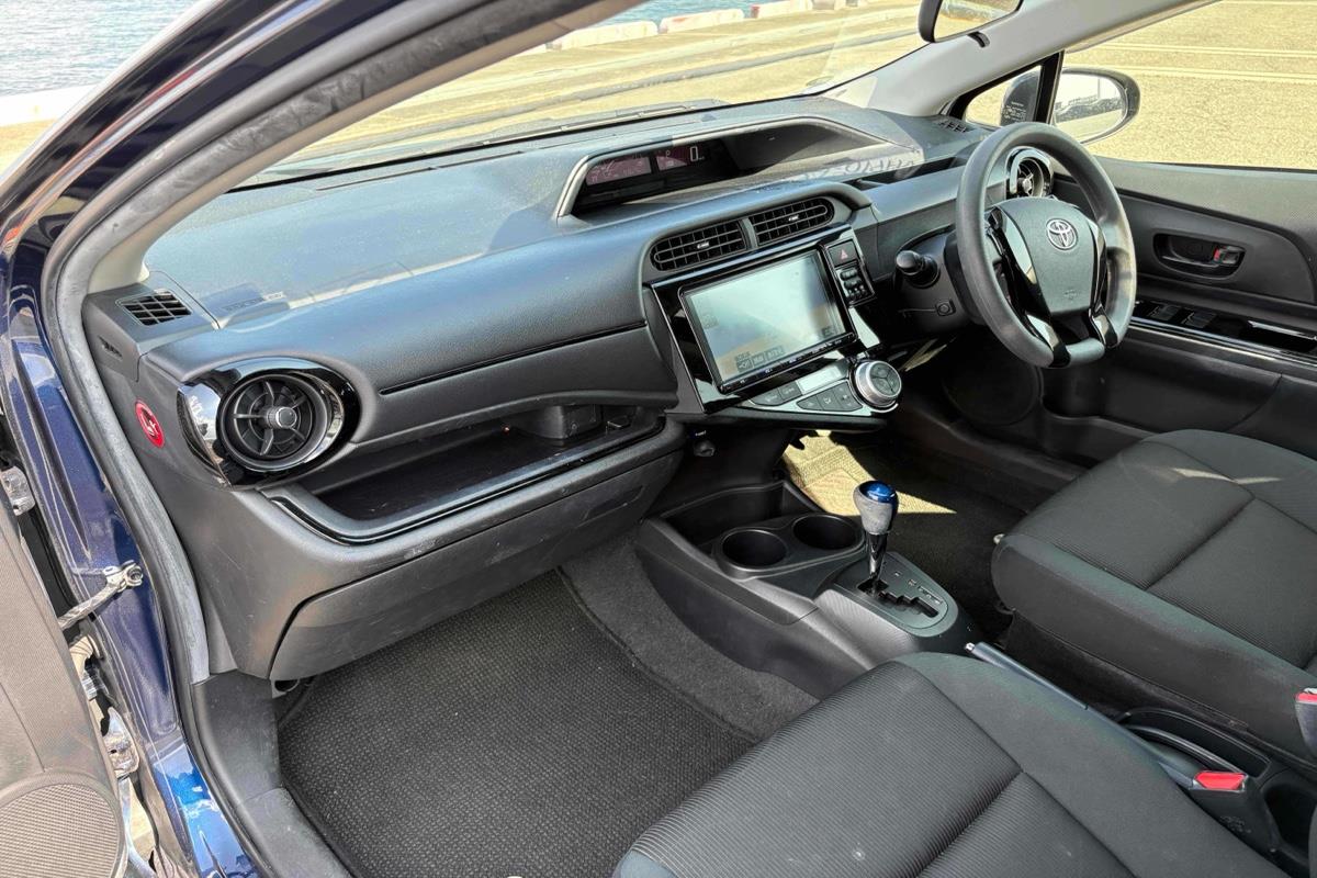 2016 Toyota Aqua
