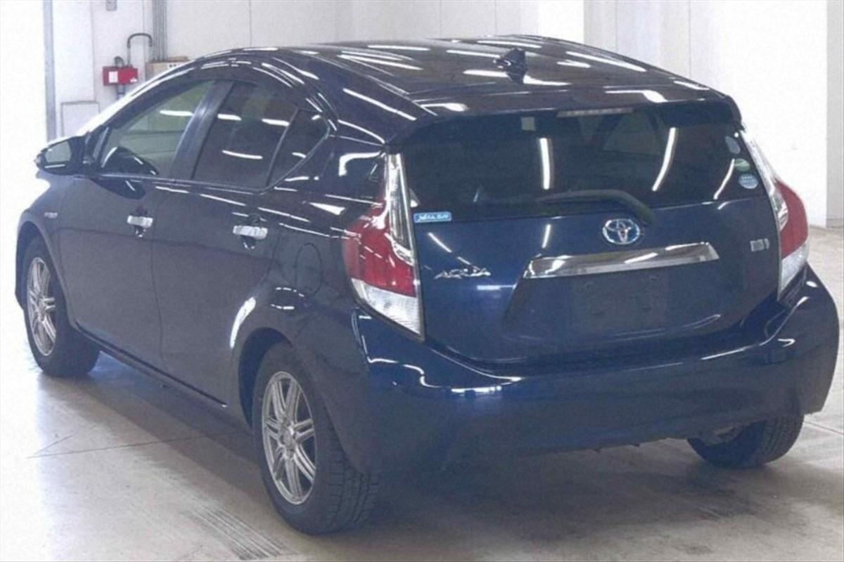 2016 Toyota Aqua