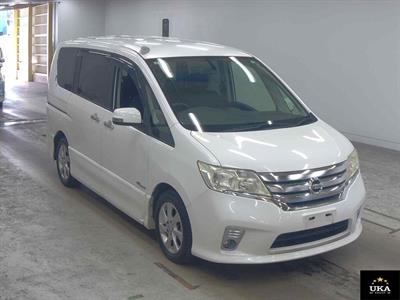 2013 Nissan Serena