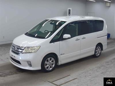 2013 Nissan Serena - Thumbnail