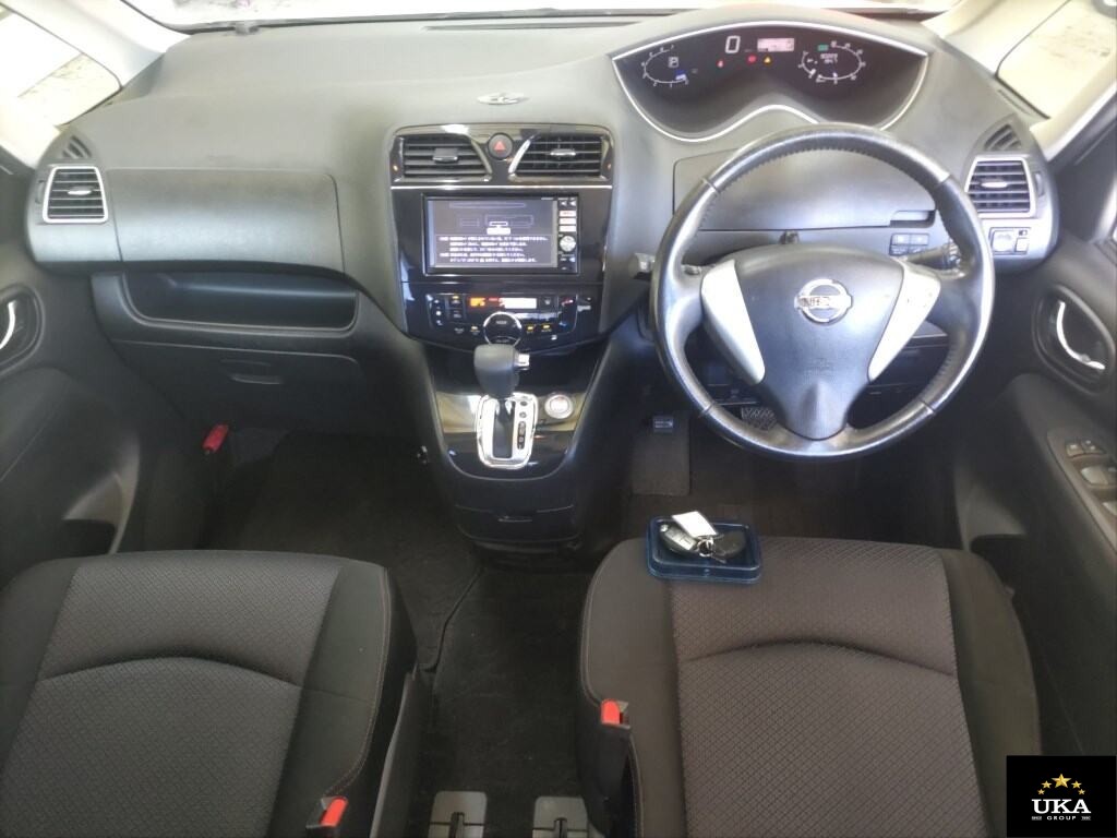 2013 Nissan Serena