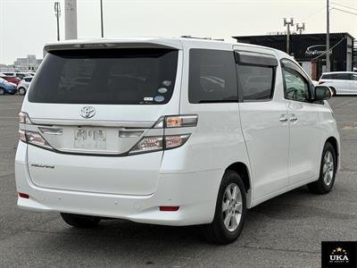 2012 Toyota Vellfire - Thumbnail