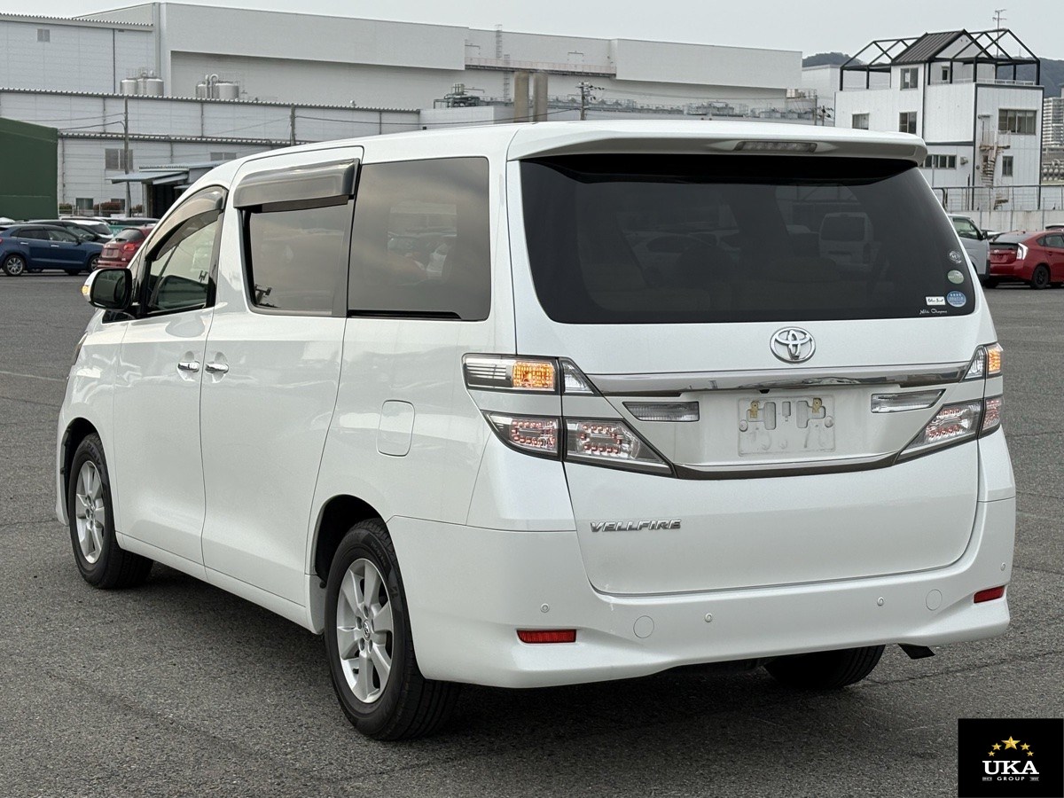 2012 Toyota Vellfire