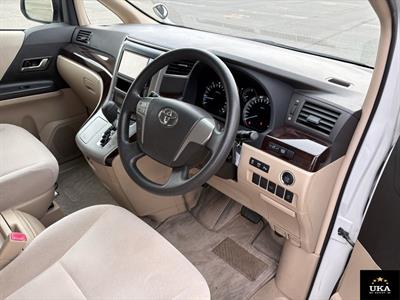 2012 Toyota Vellfire - Thumbnail