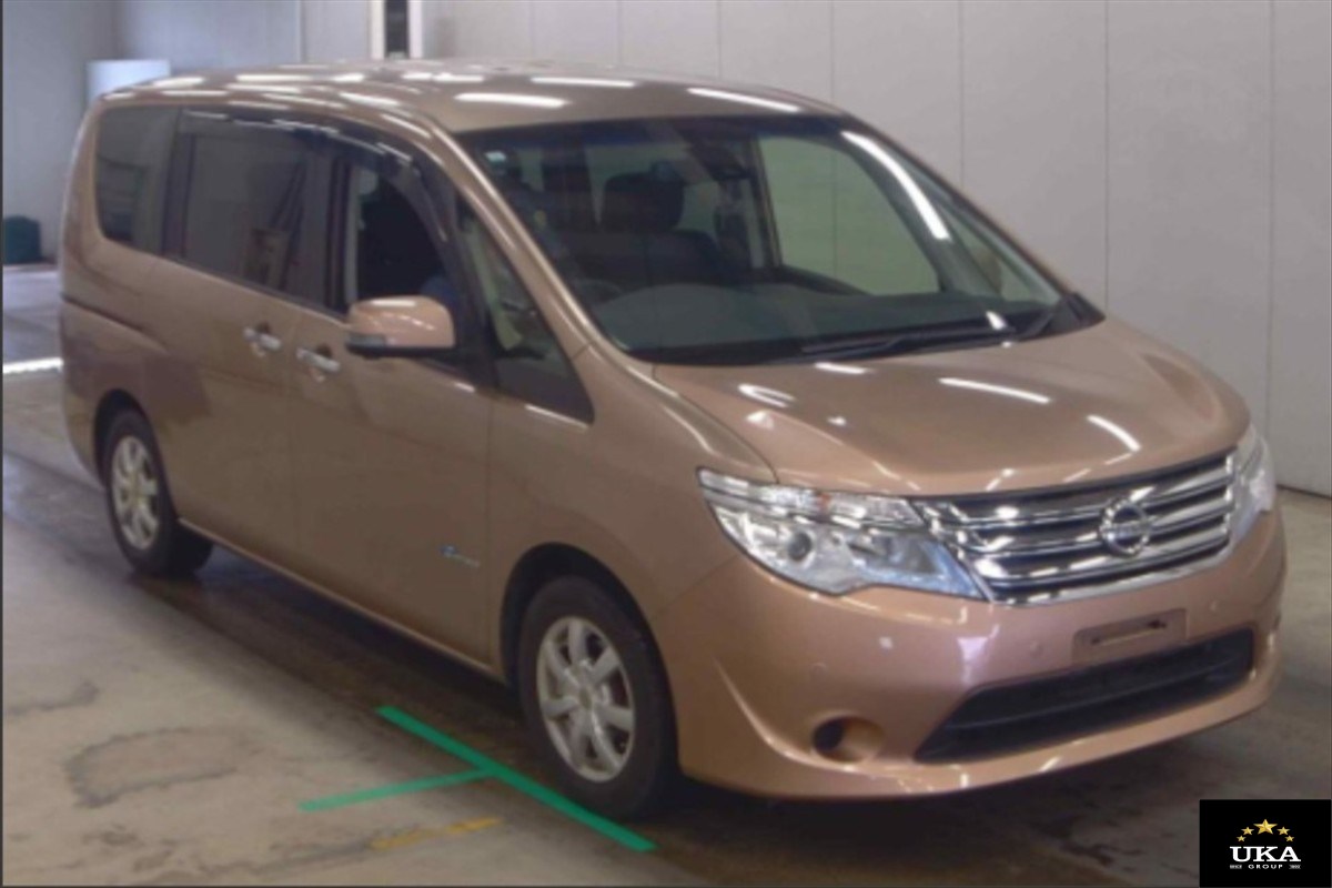 2015 Nissan Serena