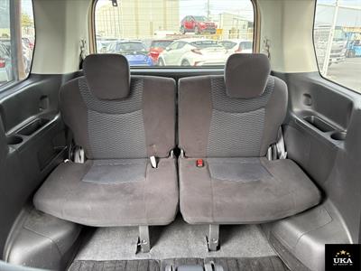 2015 Nissan Serena - Thumbnail