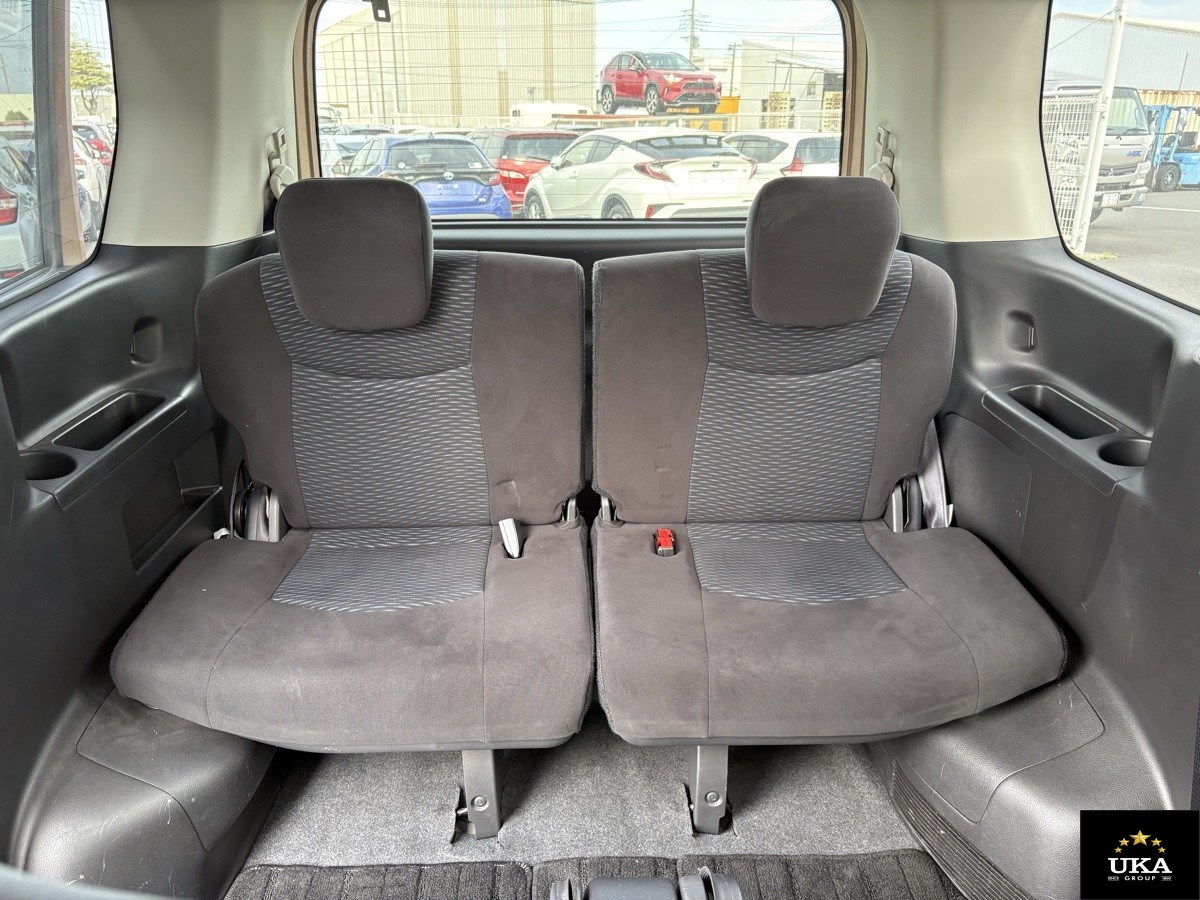 2015 Nissan Serena