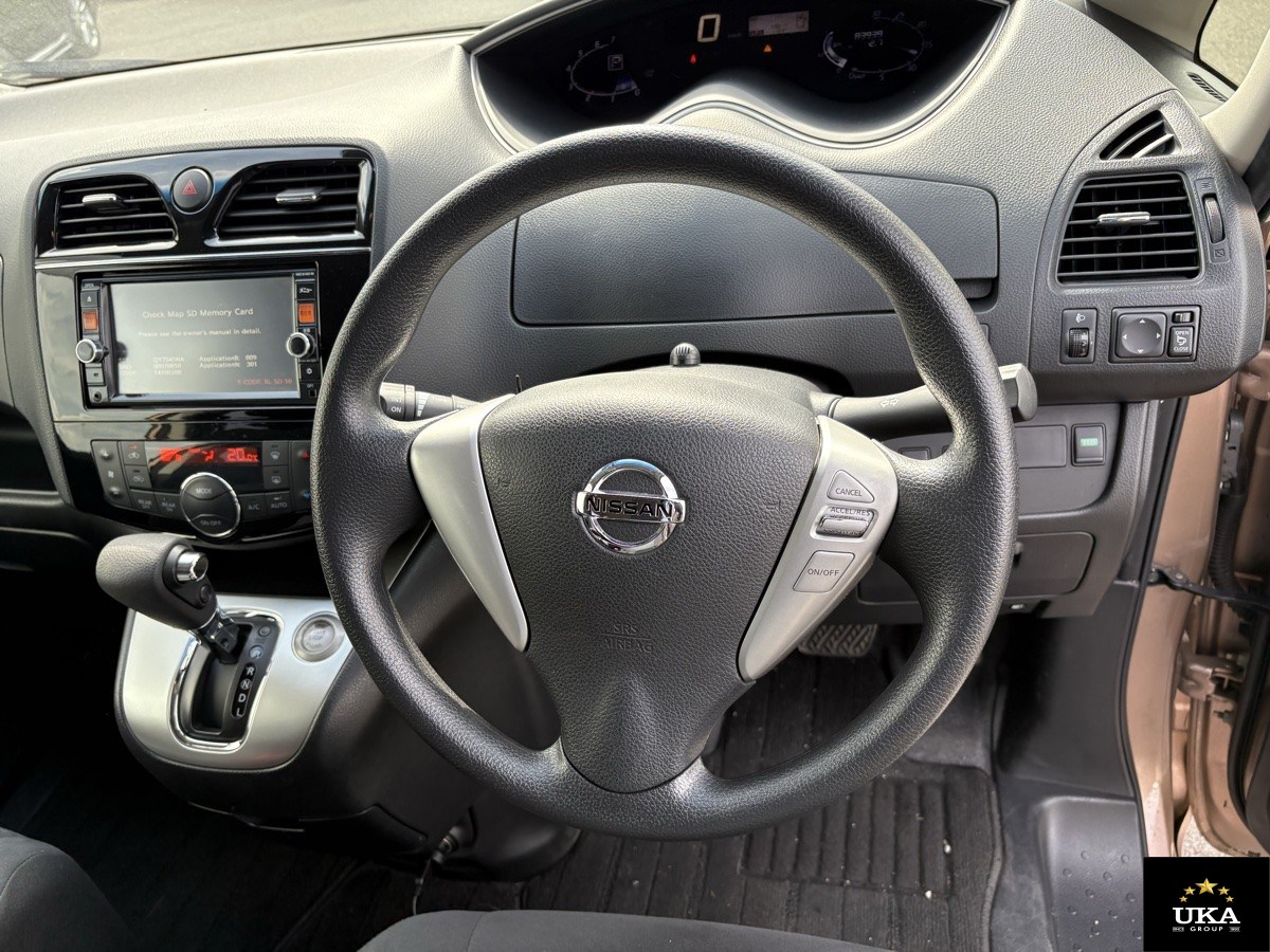 2015 Nissan Serena