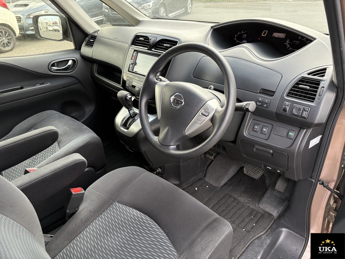 2015 Nissan Serena