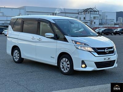 2017 Nissan Serena